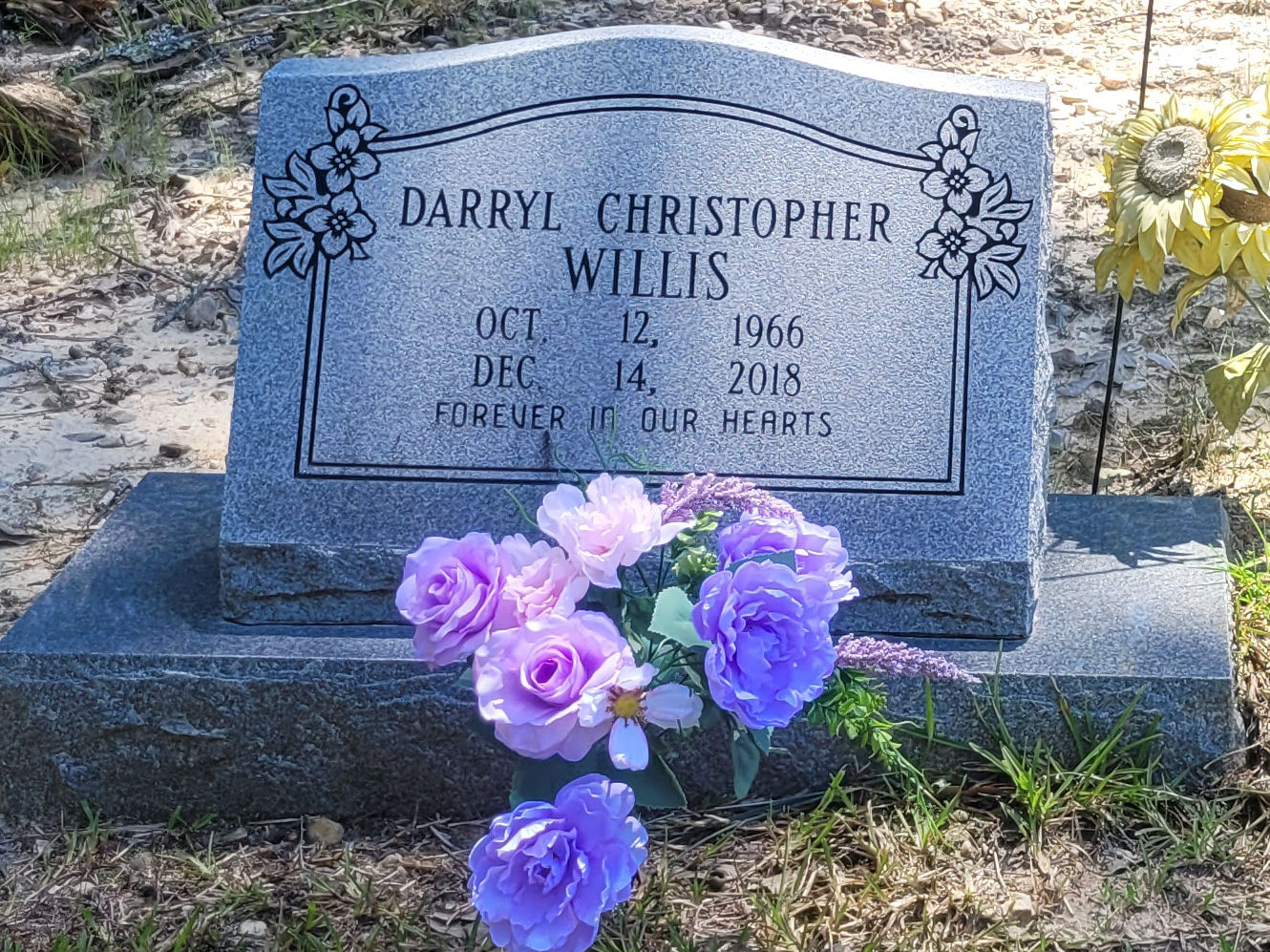 Headstone of Darryl Christopher Willis
